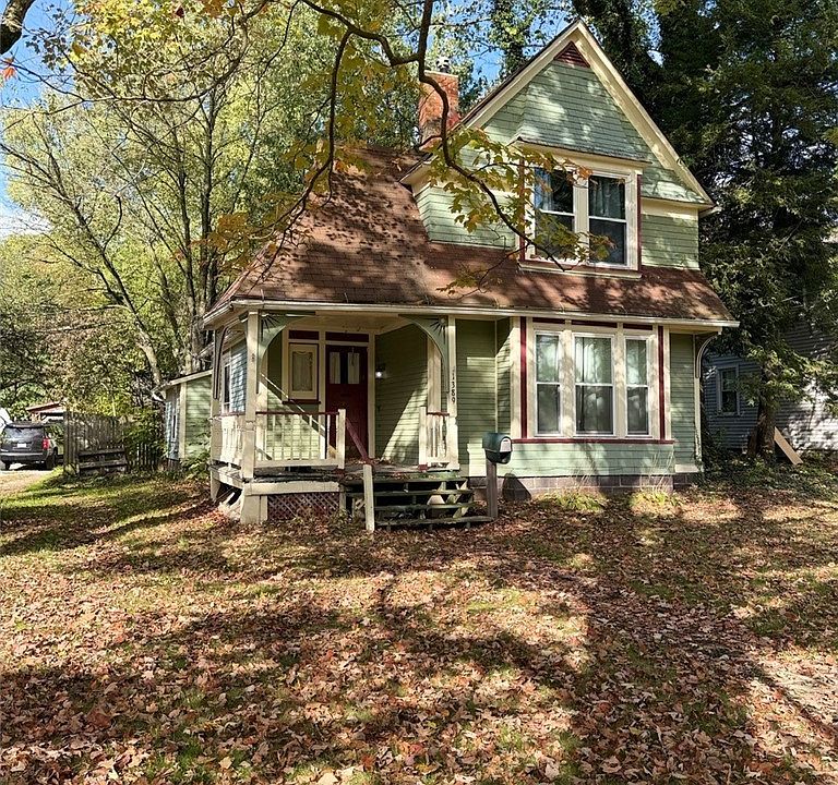 1st image of 1389 N Ellsworth Ave