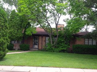 4600 W North Shore Ave, Lincolnwood, IL 60712