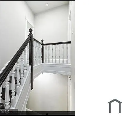 1627 N Caroline St — Photo 31