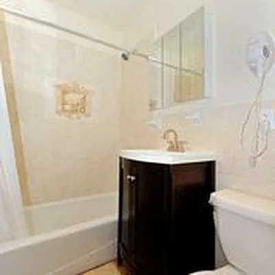 Rented by Atlas Real Estate New York | media 17