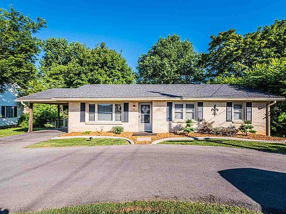 2nd image of 106 Baker Dr