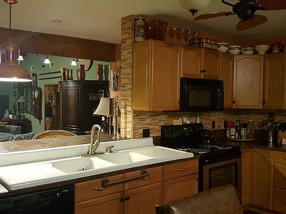 5th image of 12336 Cambridge Ct