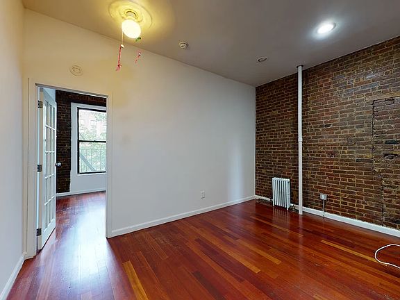 5th image of 158 W 84th St APT 3A