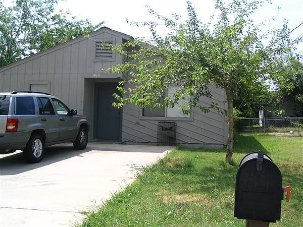 1st image of 306 Richards St