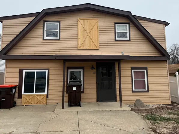 441 Roberts St, Creve Coeur, IL 61610