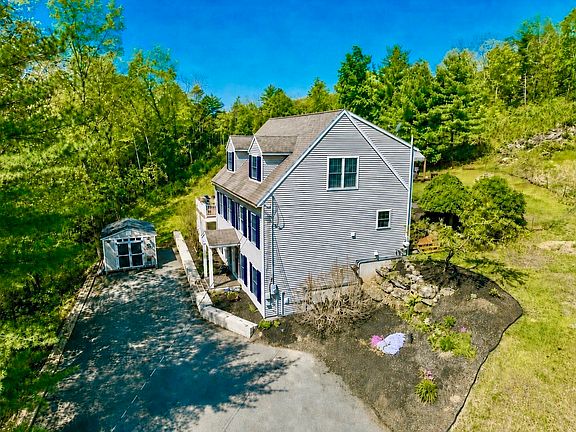2nd image of 31 Pisgah Mountain Rd