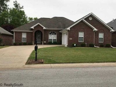 307 Dunolly Ln, Florence, AL, 35633