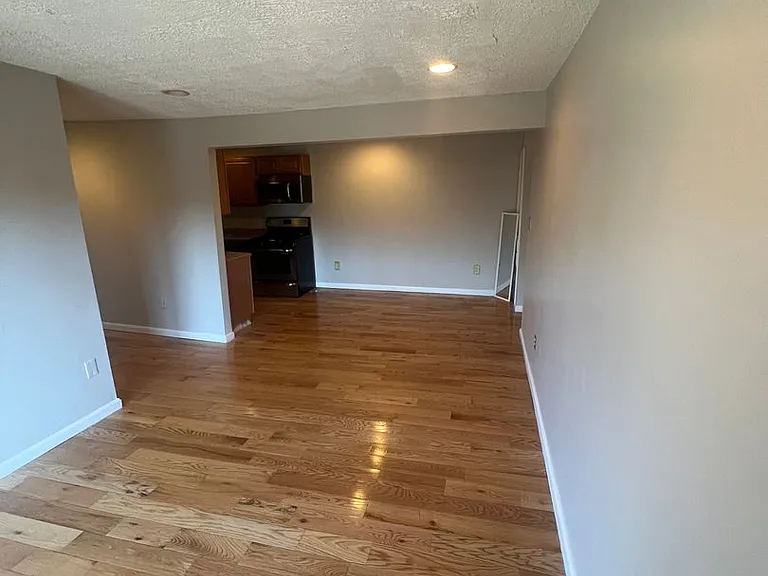 3009 Southern Ave #33 — Photo 7