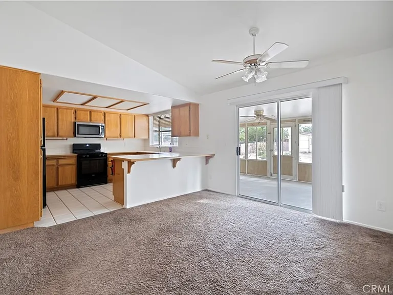 15589 Cheyenne St — Photo 4