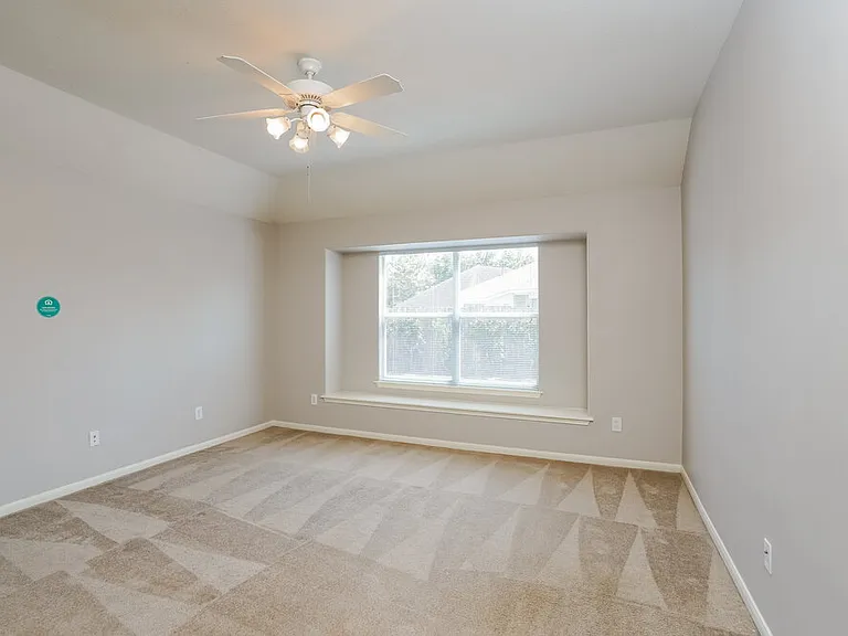 26019 Chapman Falls Dr — Photo 10