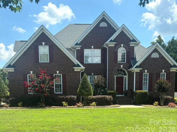 527 Hallman Dr, Rock Hill, SC 29732