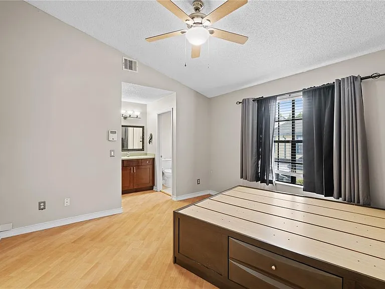 2941 Lowell Ct — Photo 24