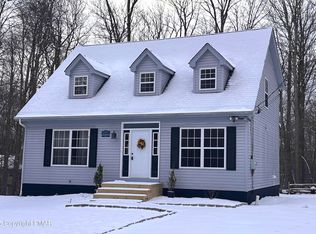 8909 Groundhog Way, Tobyhanna, PA