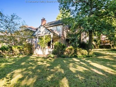 854 Edgewood Dr, Charleston, WV, 25302