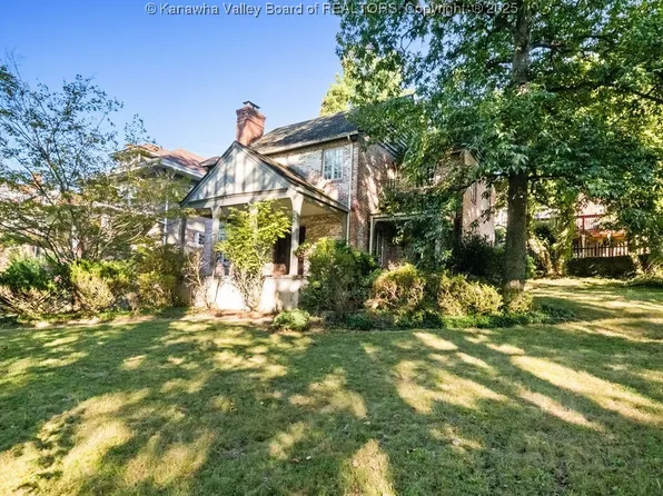 854 Edgewood Dr, Charleston, WV 25302