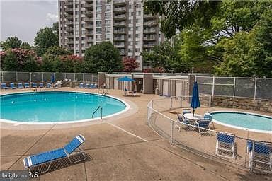 5th image of 4977 Battery Ln #1-210