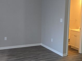 6472 Mallard View Ln, Charlotte, NC 28269