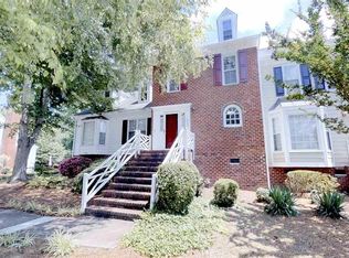 2828 Bedfordshire Ct, Raleigh, NC 27604