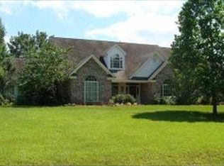 747 Atkinson Dr, Starkville, MS 39759