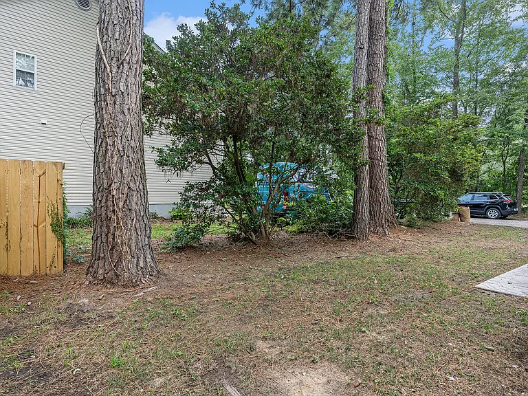 2950 Ashley River Rd #B — Photo 19