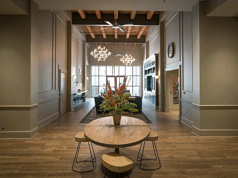 Shadyside Commons — Photo 15