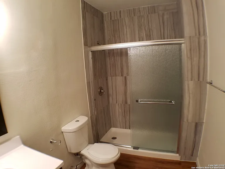 5019 Hemphill Dr — Photo 8