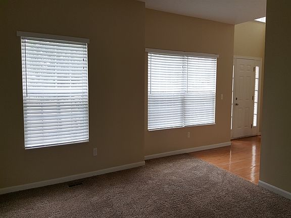 3rd image of 6644 River Birch Ct