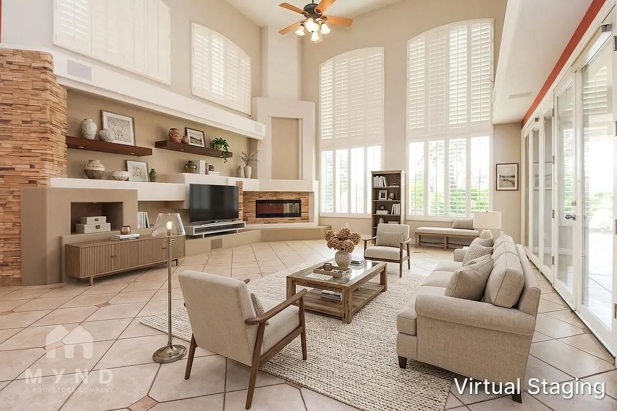6 bed, 4.5 bath, 5137 sqft, $8,895 — Photo 2