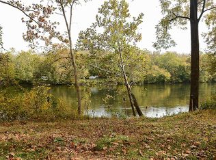 7790 S Page Valley Rd, Luray, VA 22835