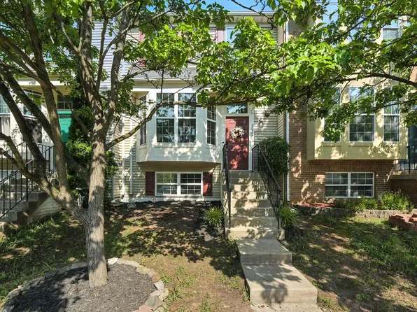 10904 Pope St, Manassas, VA 20109