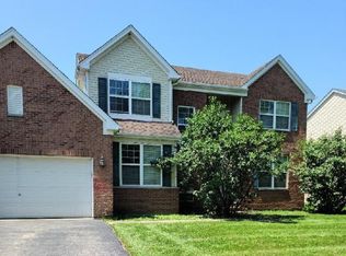 656 Biltmore Dr, Bartlett, IL 60103