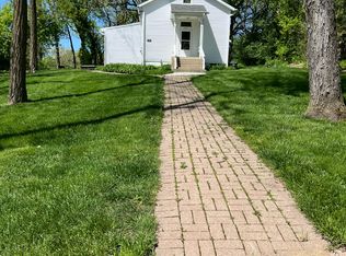 1005 Algonquin Rd #R, Fox River Grove, IL 60021