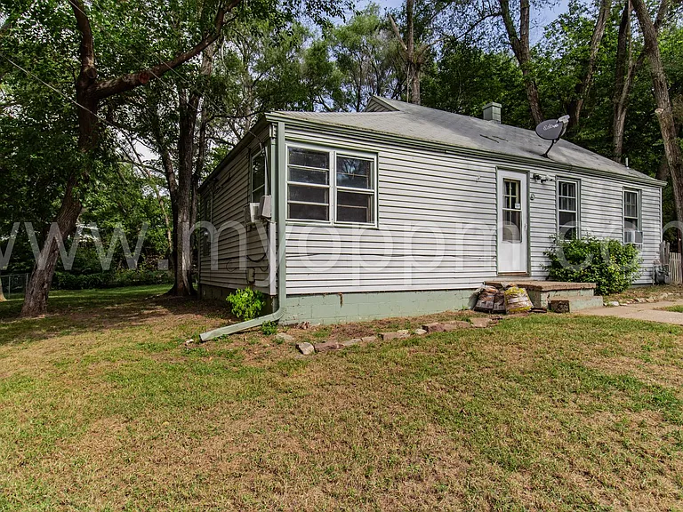 9 Martinview Rd — Photo 3