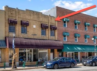 516 N Main St, Hillsville, VA 24343