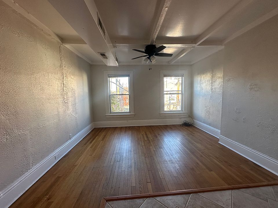 2nd image of 1108 Grove Ave APT 3