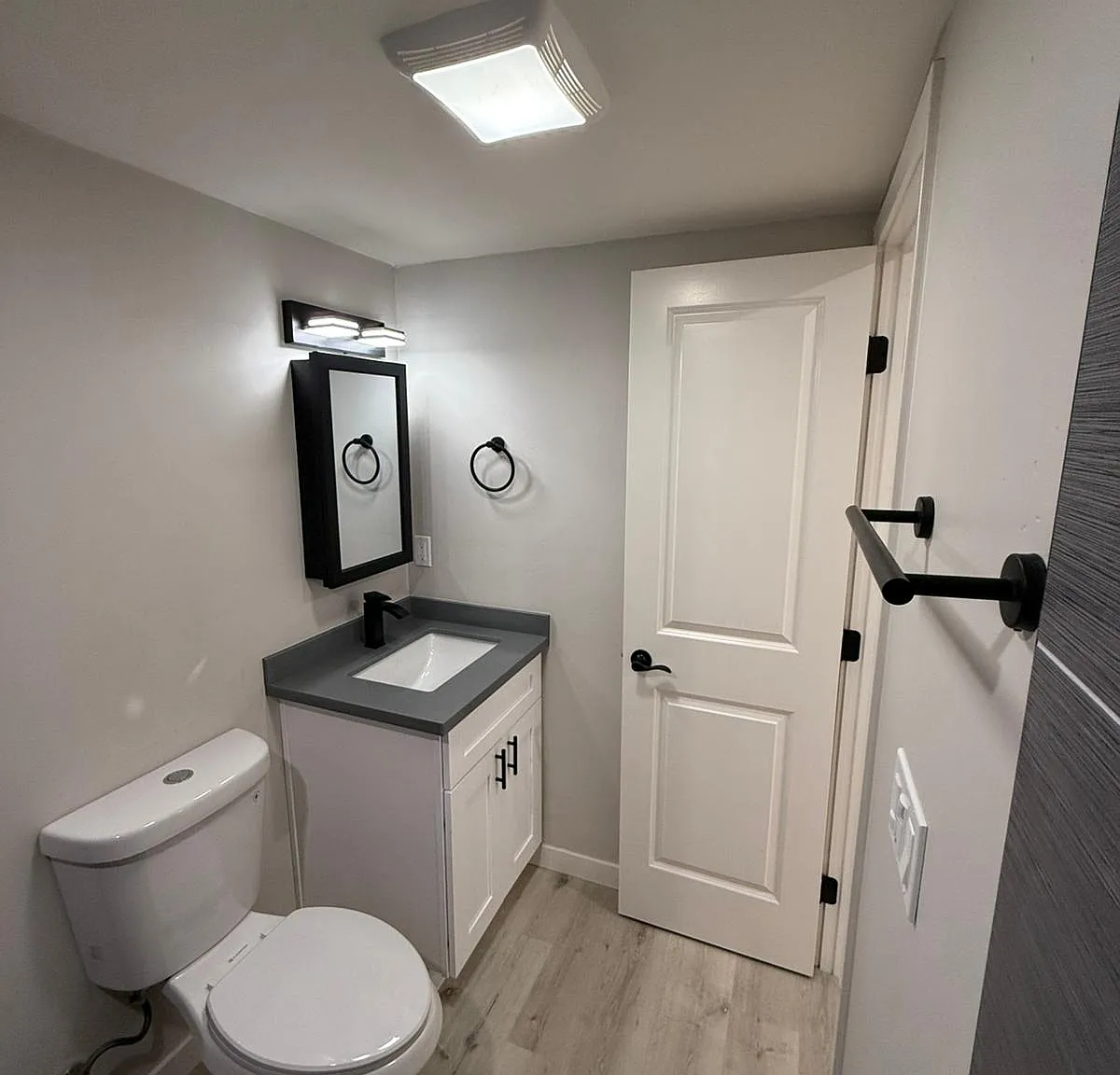 1 bed, $2,095 — Photo 3