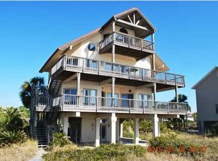 1720 Magnolia Rd, Eastpoint, FL 32328