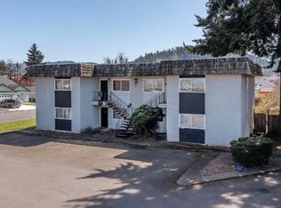 101 N 10th St #14-16-13, Creswell, OR 97426