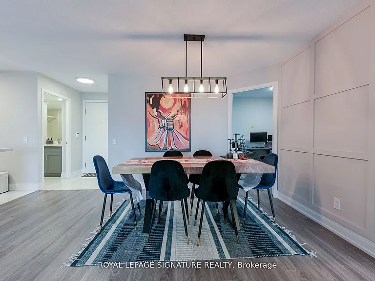 25 Kingsbridge Garden Cir #1126 — Photo 15