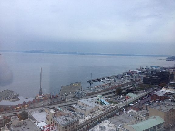 4th image of 1415 2nd Ave Unit 2509