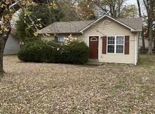 111 Gail St, Oak Grove, KY 42262