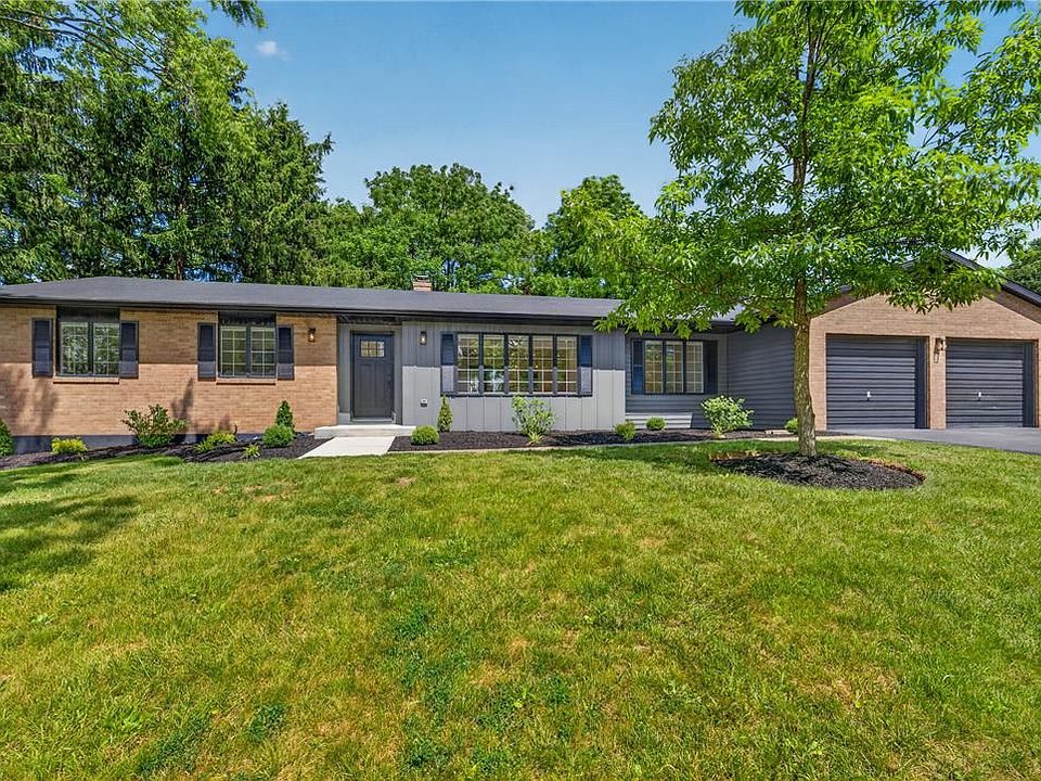 1st image of 418 Elm Dr