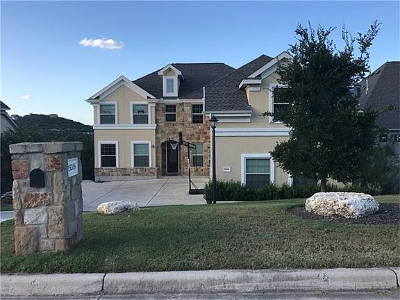 2nd image of 15206 Dorothy Dr