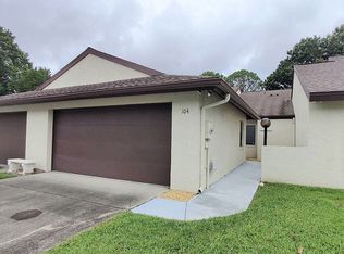 104 Fox Fire Cir, Daytona Beach, FL 32114