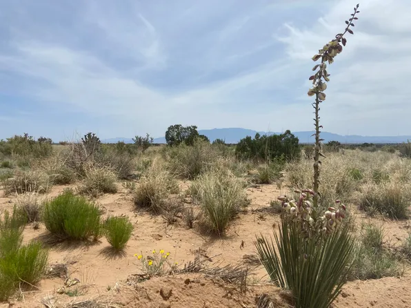 34 Street NW, Rio Rancho, NM 87144
