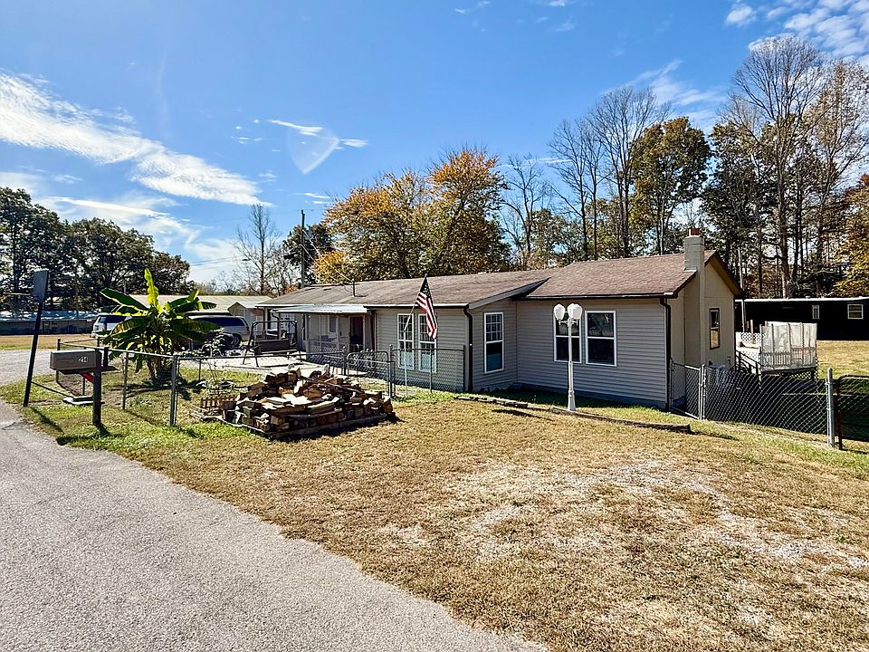 1st image of 214 Elbert Stephens Rd