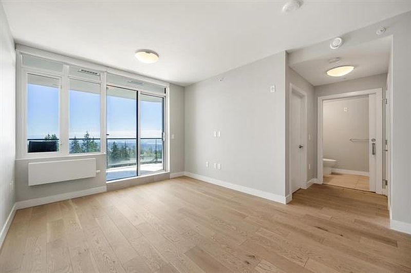 Burnaby Apartment for rent - 2 Bedrooms — photo 16