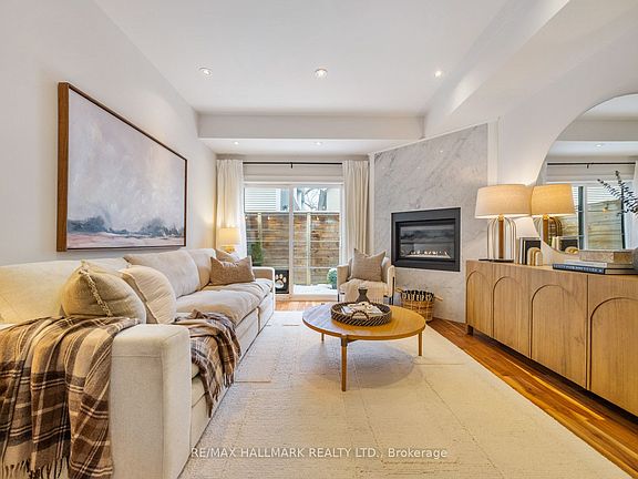 3rd image of 246B Scarborough Rd