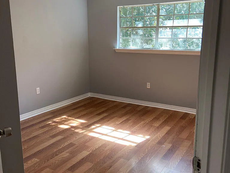 120 Beech St — Photo 19