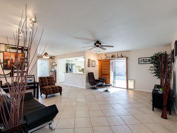 5th image of 11822 N 40th Dr